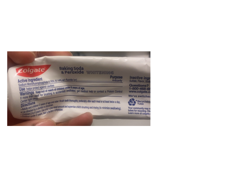 Colgate Baking Soda & Peroxide Whitening Toothpaste, Brisk Mint, 6 oz/179 g, Pack Of 2