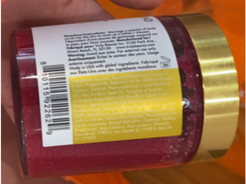 Truly Smooth Legend Pre-Shave Scrub, 6 fl oz/180 mL