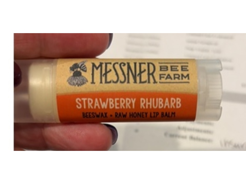 Messner Bee Farm Lip Balm, Strawberry Rhubarb, 0.33 oz/9.36 g