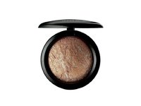 MAC Cosmetics Mineralize Skinfinish Powder Highlighter, Golden Deposit, 0.35 oz - Image 2