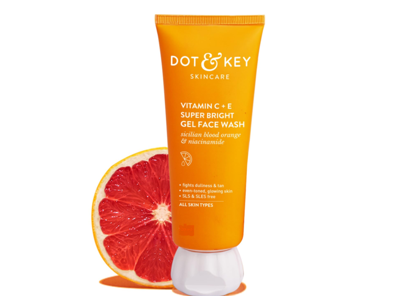 Dot & Key Skincare Vitamin C + E Super Bright Gel Face Wash, Sicilian Blood Orange & Niacinamide, 75 mL