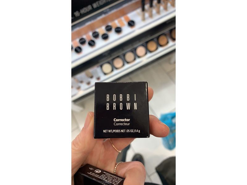 Bobbi Brown Corrector, Light To Medium Peach for Women, 0.05 oz/1.4 g