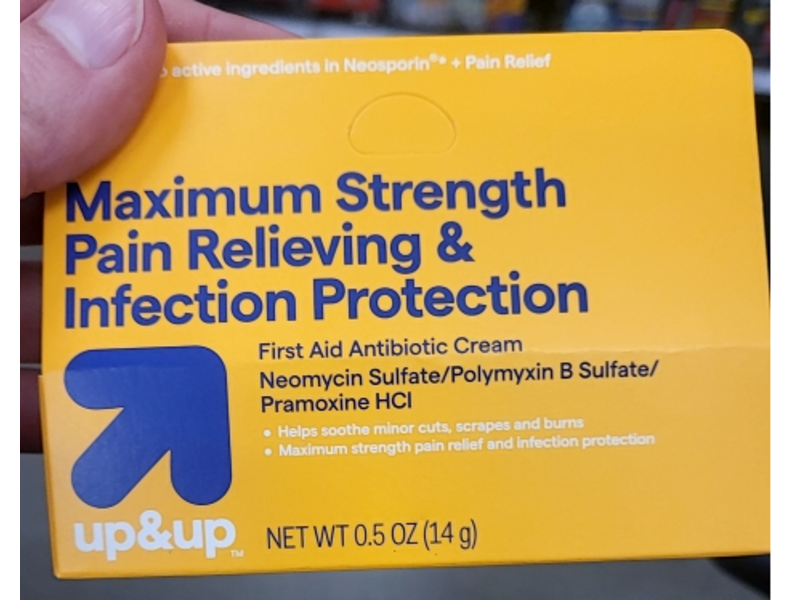 Up & Up First Aid Antibiotic Pain Relieving Cream, Maximum Strength, 0.5 oz/14 g