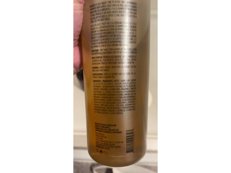 Ouai Detox Shampoo, 22 fl oz/950 mL