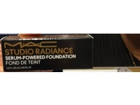 MAC Studio Radiance Serum-Powered Foundation, NW25, 1.0 fl oz/30 mL - thumbnail 2