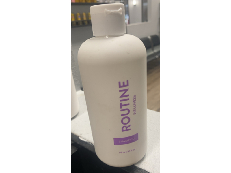 Routine Wellness Shampoo, Lilac & Gardenia, 1.4 fl oz/414 mL