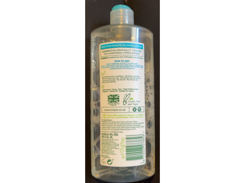 Simple Daily Skin Detox Oil Be Gone Micellar Water, 400 mL