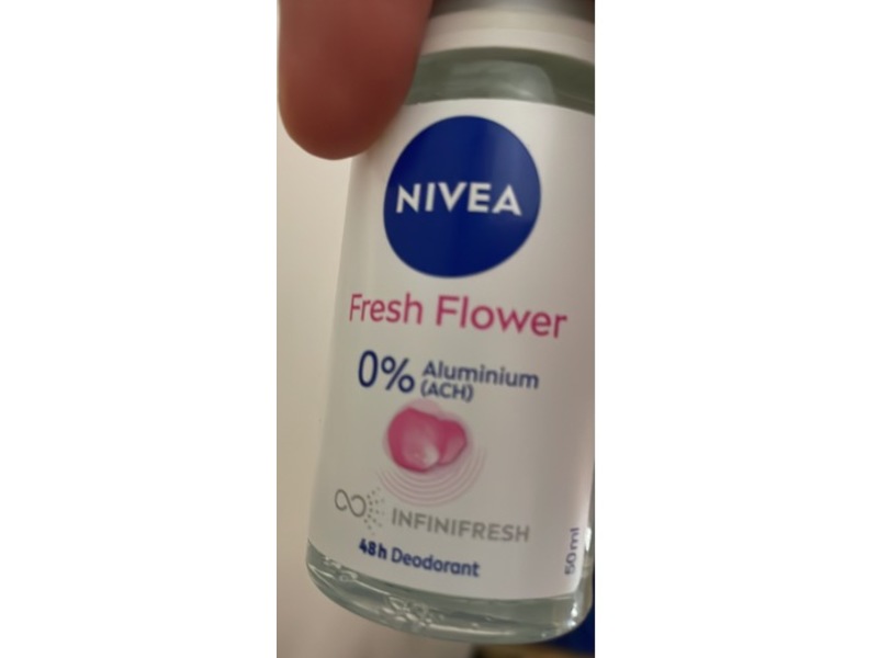Nivea Deodrant Roll On, Fresh Flower, 50 mL