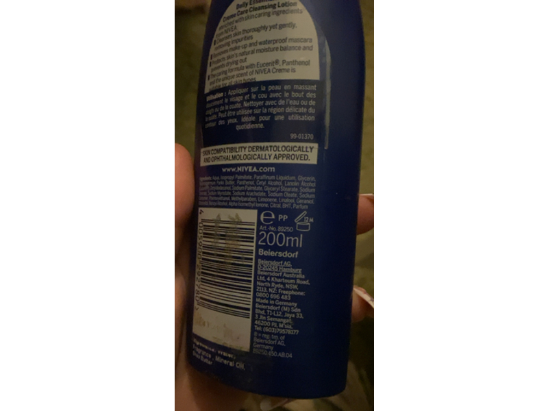 Nivea Daily Essentials Cleansing Lotion, 200 mL