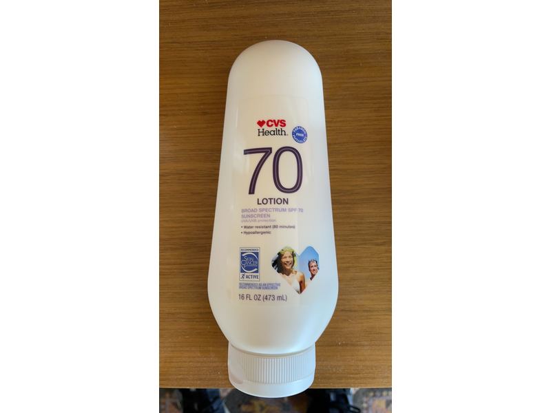 CVS Health Broad Spectrum Sunscreen Lotion, SPF 70, 16 fl oz (473 mL)