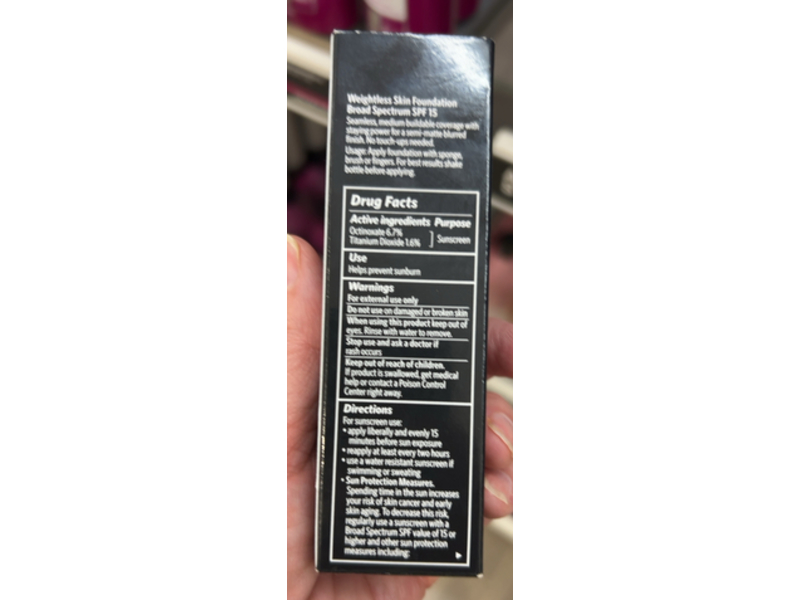 Bobbi Brown Weightless Skin Foundation, SPF 15, 40 Golden Beige, 1 fl oz/30 mL