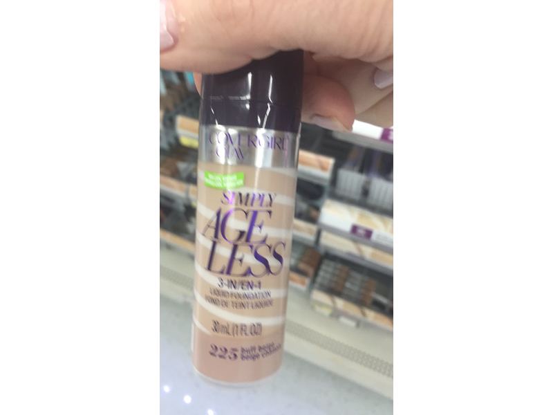 CoverGirl Olay Simply Ageless 3-in-1 Foundation, Buff Beige, 1 Fluid Ounce
