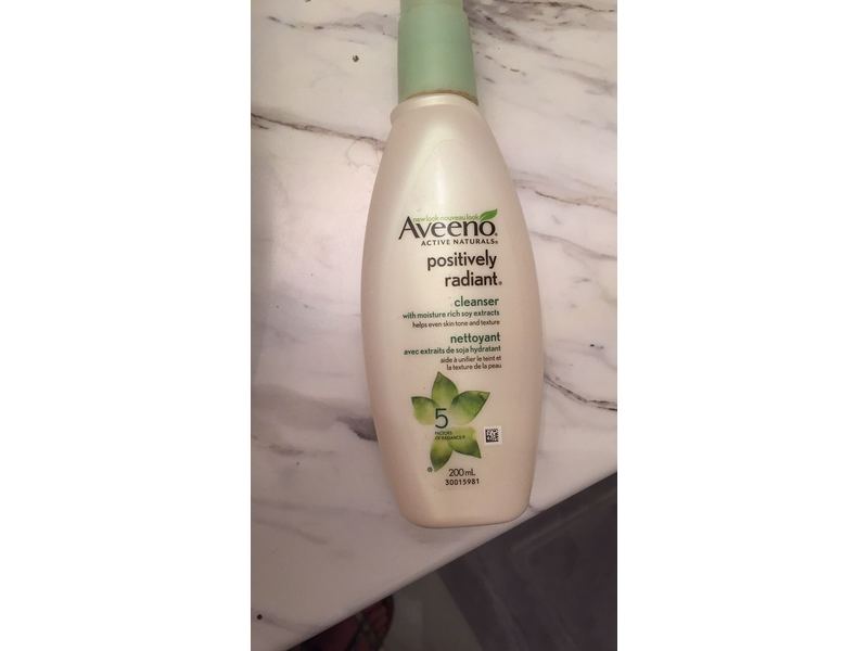 Aveeno Positively Radiant Brightening Cleanser,6.7 fl oz/200 mL