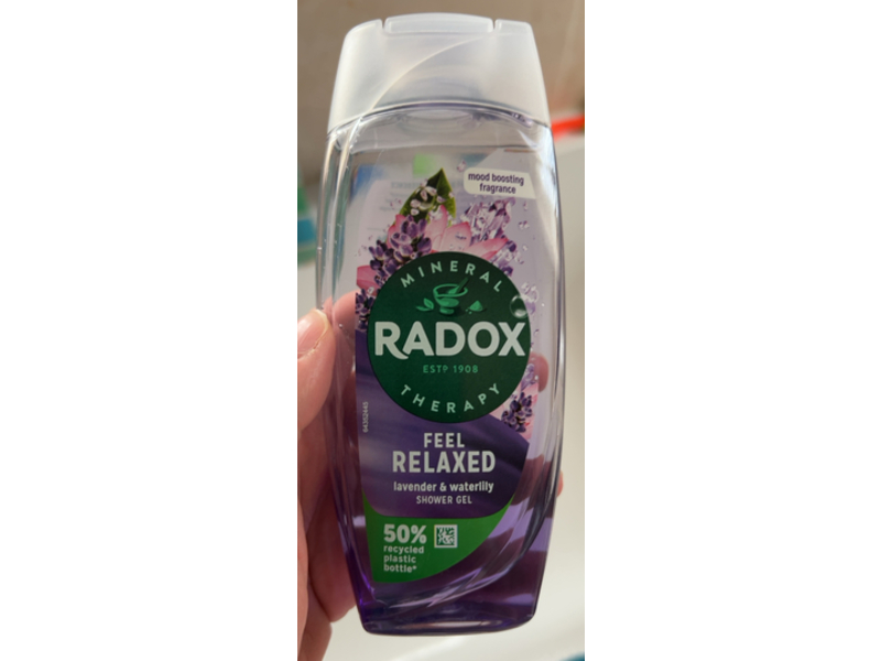 Radox Feel Relaxed Shower Gel, Lavender & Waterlily, 225 mL