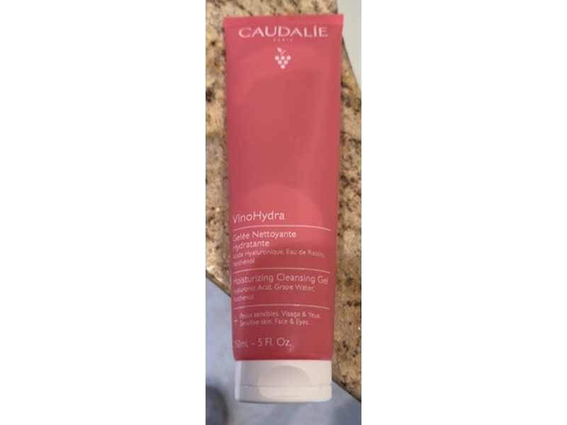 Caudalie VinoHydra Moisturizing Cleansing Gel, Hyaluronic Acid, Grape Water, Panthenol, 5 fl oz/150 mL