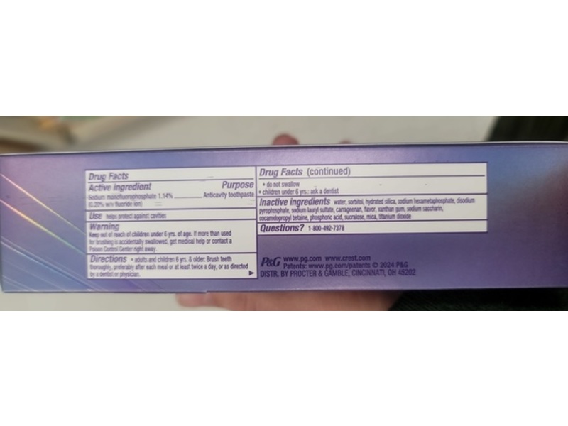 Crest 3DWhite Brilliance Deep Stain Remover Daily Toothpaste, Ultra White, 3.1 oz/87 g