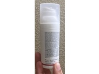 EltaMD Skincare UV Clear Blemish-Prone & Oil Balancing Face Sunscreen, SPF 50, 1.7 oz/48 g - thumbnail 4