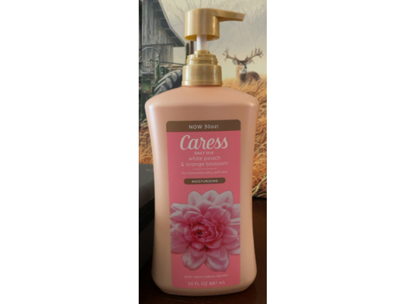Caress Daily Silk Moisturizing Body Wash, White Peach & Orange Blossom, 30 fl oz/887 mL