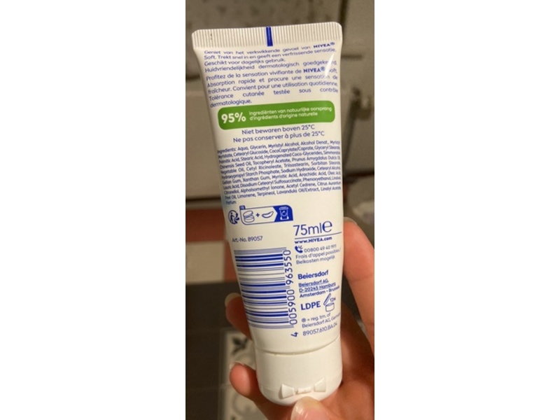 Nivea Soft Moisturizing Cream , 75 mL