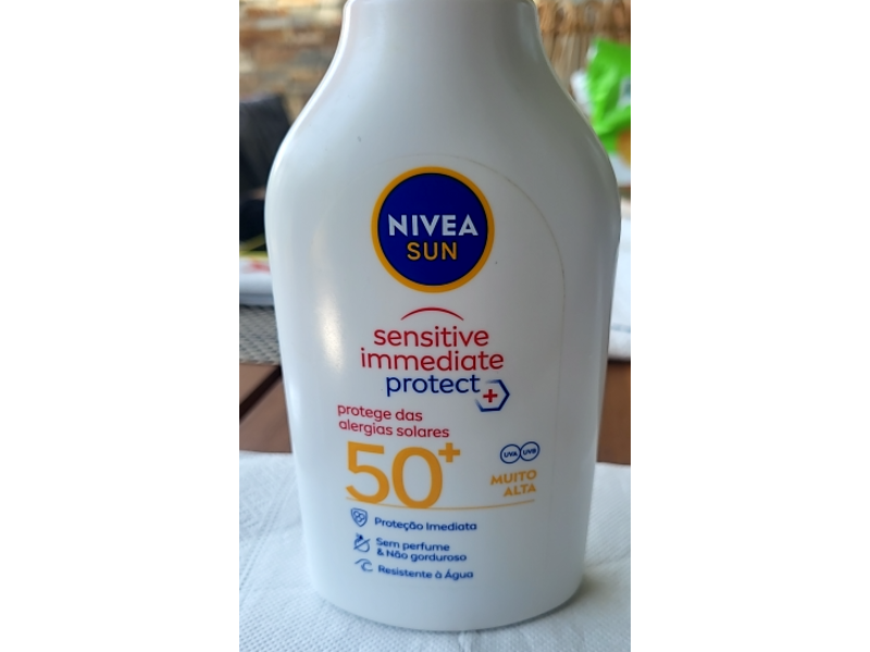 Nivea Sun Sensitive Immediate Protect, 50+, 270 mL