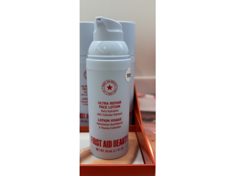 First Aid Beauty Ultra Repair Face Lotion, 1.7 fl oz/50 mL
