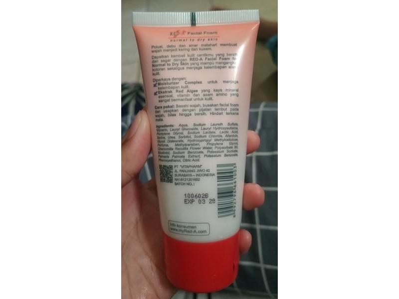 Red A Moisturizing Action Facial Foam, 40 g