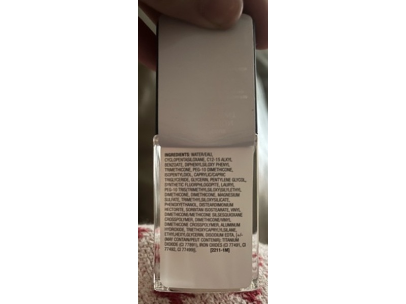 Wet N Wild Dewy Photofocus Foundation, Soft Ivory, 0.95 fl oz/28 mL