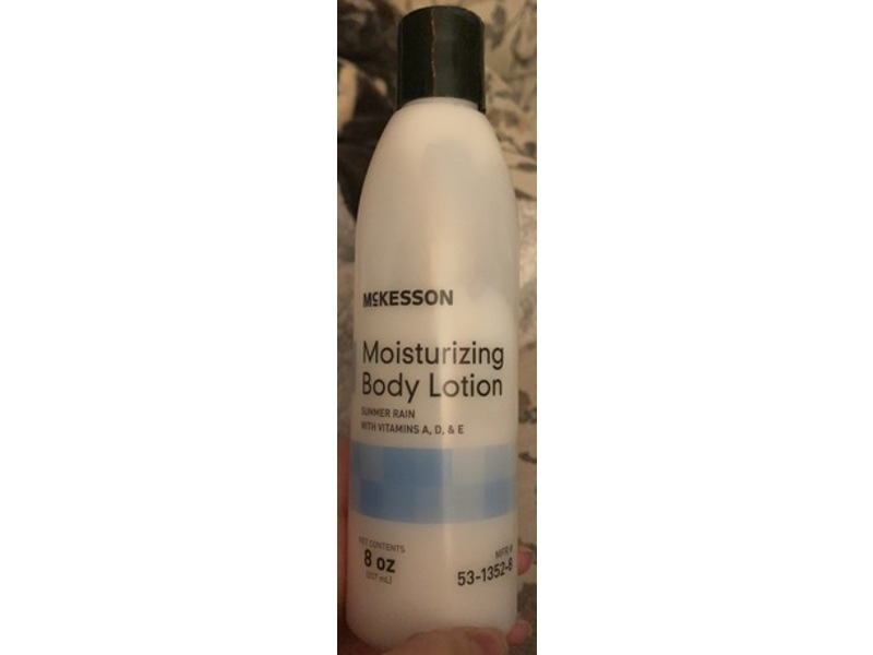 Mckesson Moisturizing Body Lotion, Summer Rain, 8 oz/237 mL