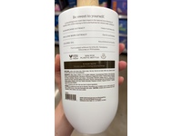 Raw Sugar Gentle & Hydrating Body Wash, Pineapple Maqui & Berry Reviver, 30 fl oz/887 mL - thumbnail 3