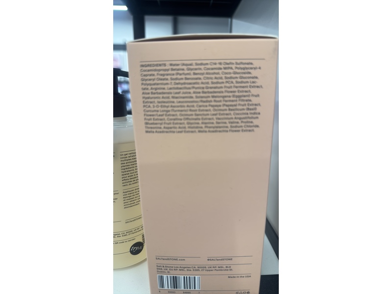 Salt & Stone Body Wash, Saffron & Cedar, 15.2 fl oz/450 mL