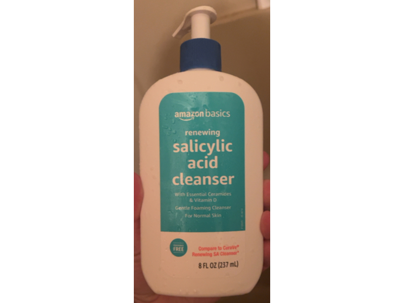 Amazon Basics Renewing Salicylic Acid Cleanser, Essentials Ceramides & Vitamin D, 8 fl oz/237 mL