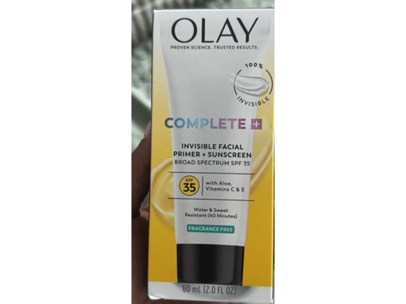 Olay Complete+ Invisible Facial Primer + Sunscreen, SPF 35, Fragrance Free, 2 fl oz/60 mL