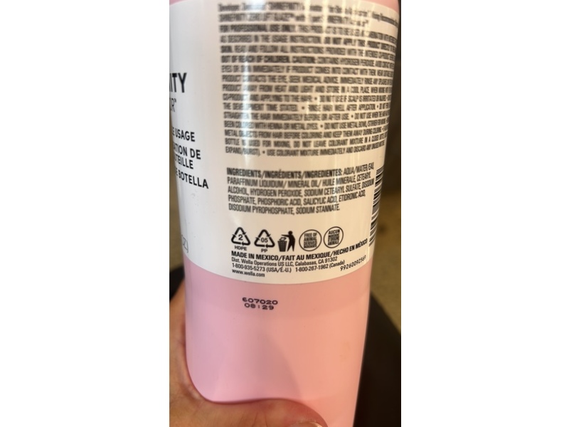 Wella Professionals Shinefinity Activator, 33.8 fl oz/1 L