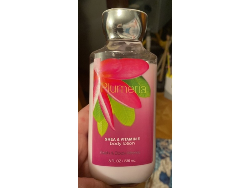 Bath & Body Works Body Lotion, Plumeria, 8 fl oz/236 mL