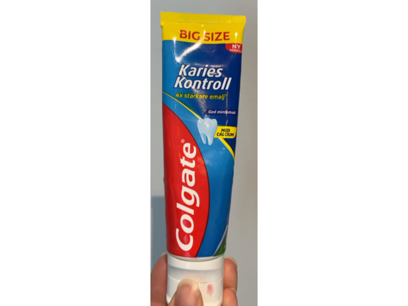 Colgate Caries Control Toothpaste, God Mintsmak, 100 mL