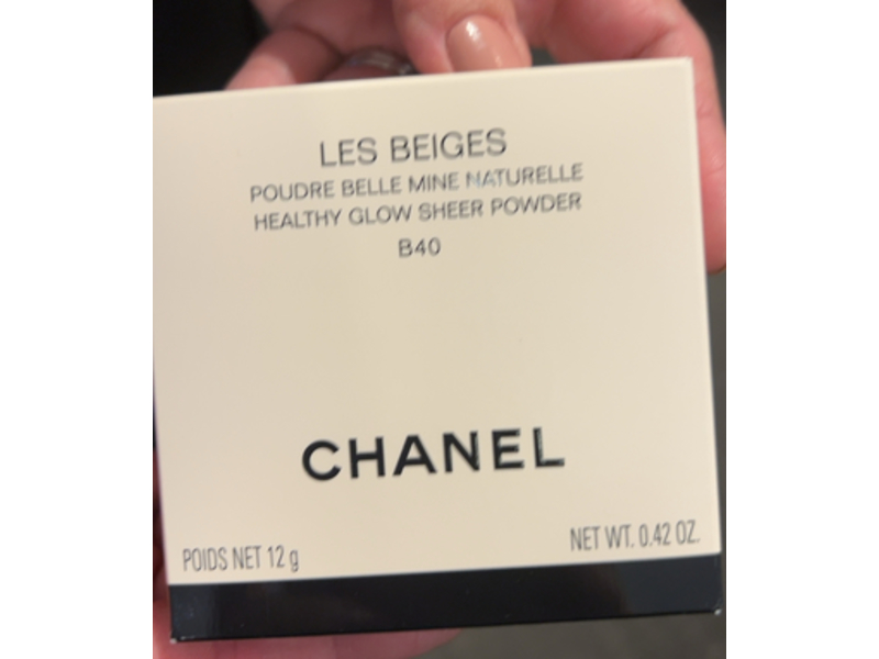 Chanel Les Beiges Healthy Glow Sheer Powder, B40, 0.42 oz/12 g