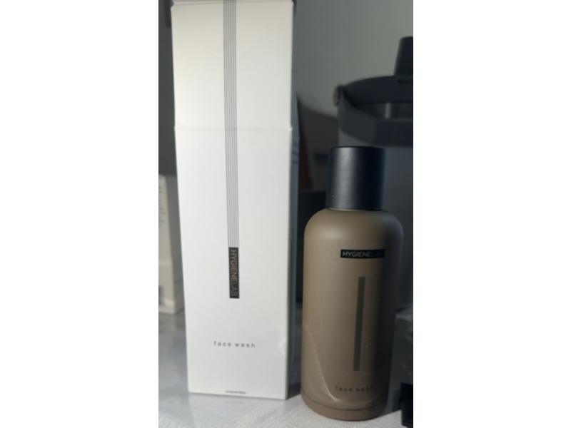 HygieneLab Men's Face Wash, Unscented, 5 fl oz