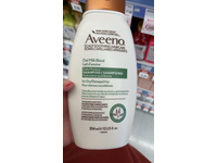 Aveeno Daily Moisture Shampoo, Oat Milk Blend, 354 mL - Image 2