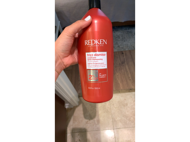 Redken Frizz Dismiss Conditioner, 33.8 fl oz/1000 mL