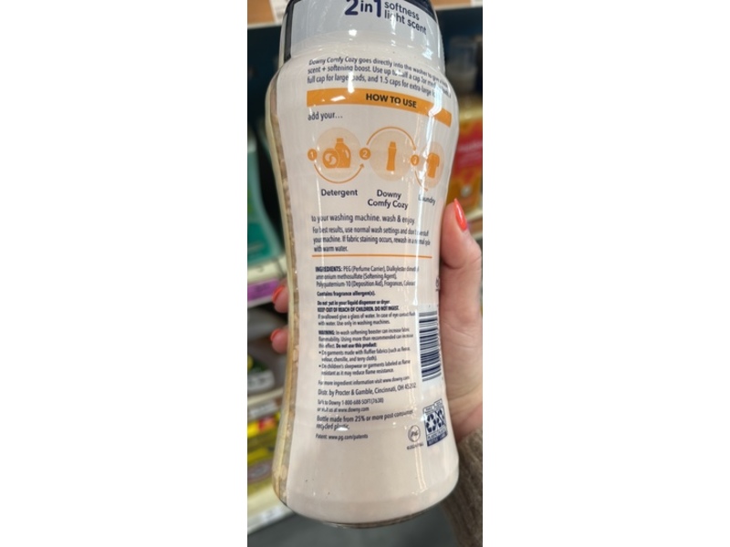 Downy Comfy Cozy 2 In 1 Softness Light Scent, Toasted Vanilla, 19.4 oz/549 g