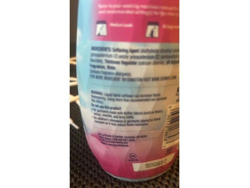 Downy Soft Fabric Softner, April Fresh, 32 Loads, 24 fl oz/710 mL