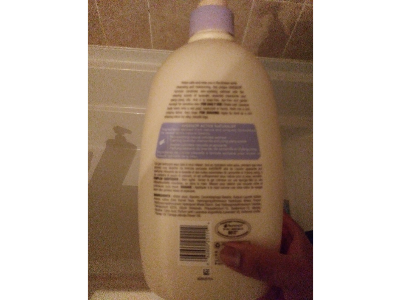 Aveeno Stress Relief Body Wash, 975 mL
