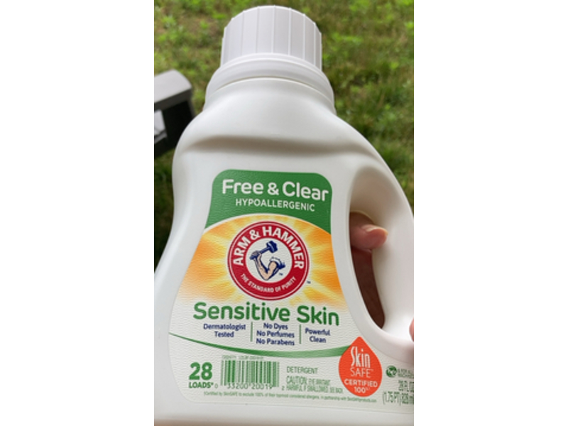 Arm & Hammer Sensitive Skin Liquid Laundry Detergent, Free & Clear, 28 Loads, 28 fl oz/828 mL
