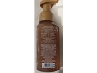 Bath & Body Works Gentle & Clean Foaming Hand Soap, Christmas Kitchen, 8.75 fl oz/ 259 mL - Image 3