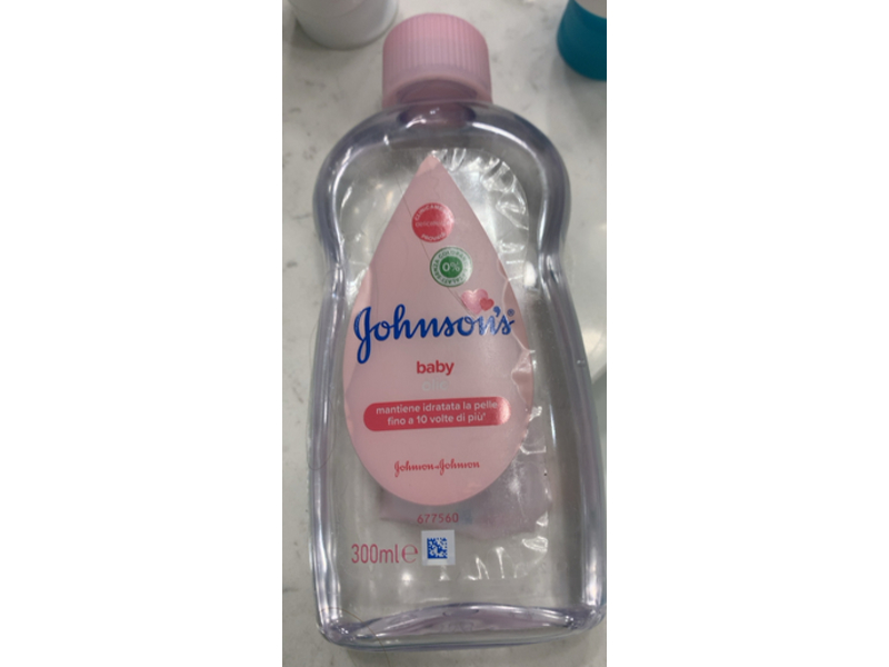 Johnson & Johnson Baby Oil, 300 mL