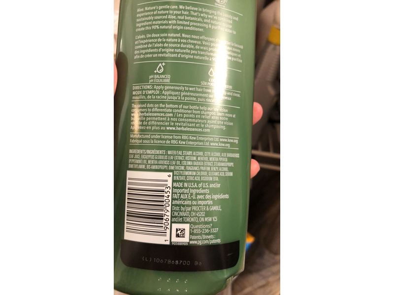 Herbal Essences Sulfate Free Scalp Balance Real Botanicals Conditioning Revitalisant, Eucalyptus + Potent Aloe, 13.5 fl oz/400 mL