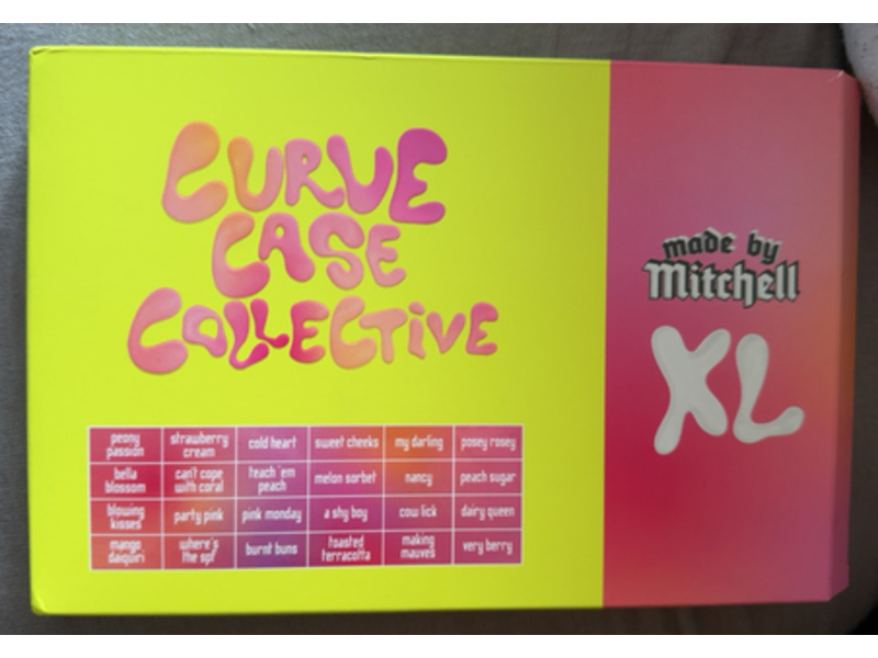 Made By Mitchell Curve Case Collective XL Cream Blusher Palette, 8.5 g