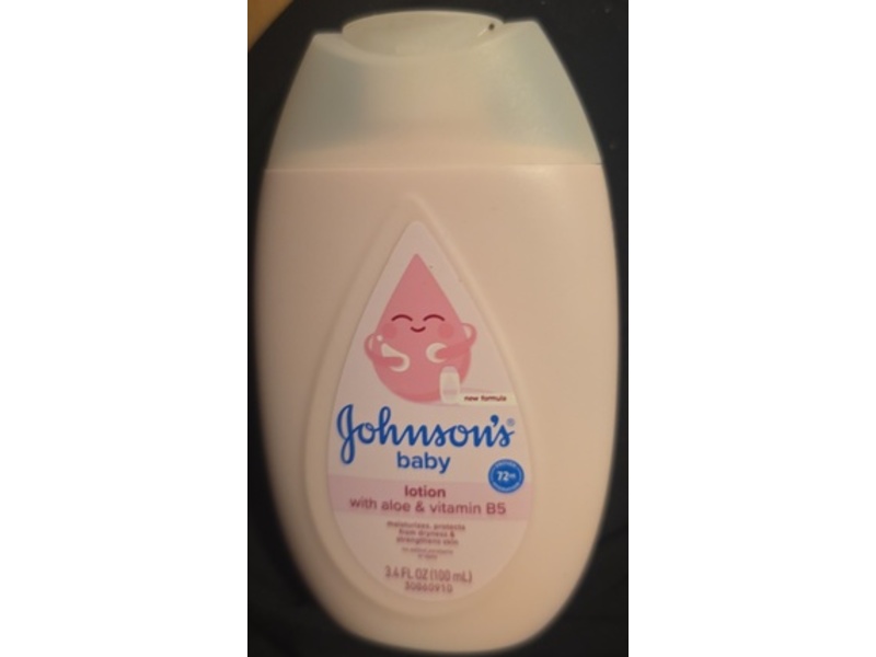 Johnson's Baby Lotion, Aloe & Vitamin B5, 3.4 fl oz/100 mL, Pack Of 3