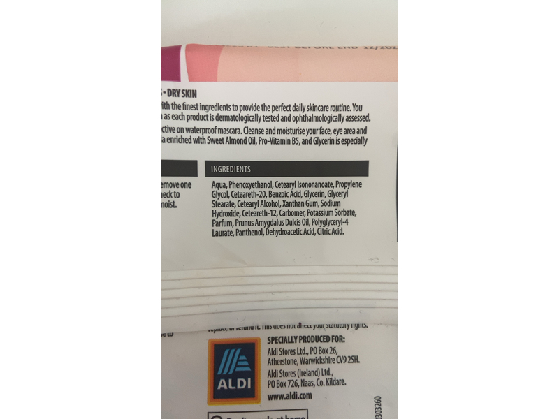 Lacura 3-In-1 Cleansing Facial Wipes, Sweet Almond Oil+Pro-Vitamin B5 & Glycerin, 25 Count