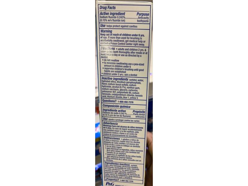 Crest Plus Complete Flouride Toothpaste, Whitening + Scope, 8.0 oz/226 g